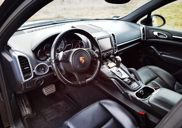 Porsche Cayenne cena 69900 przebieg: 139541, rok produkcji 2011 z Legionowo małe 172